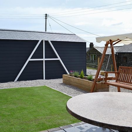 The Rocking Lodge Threlkeld エクステリア 写真