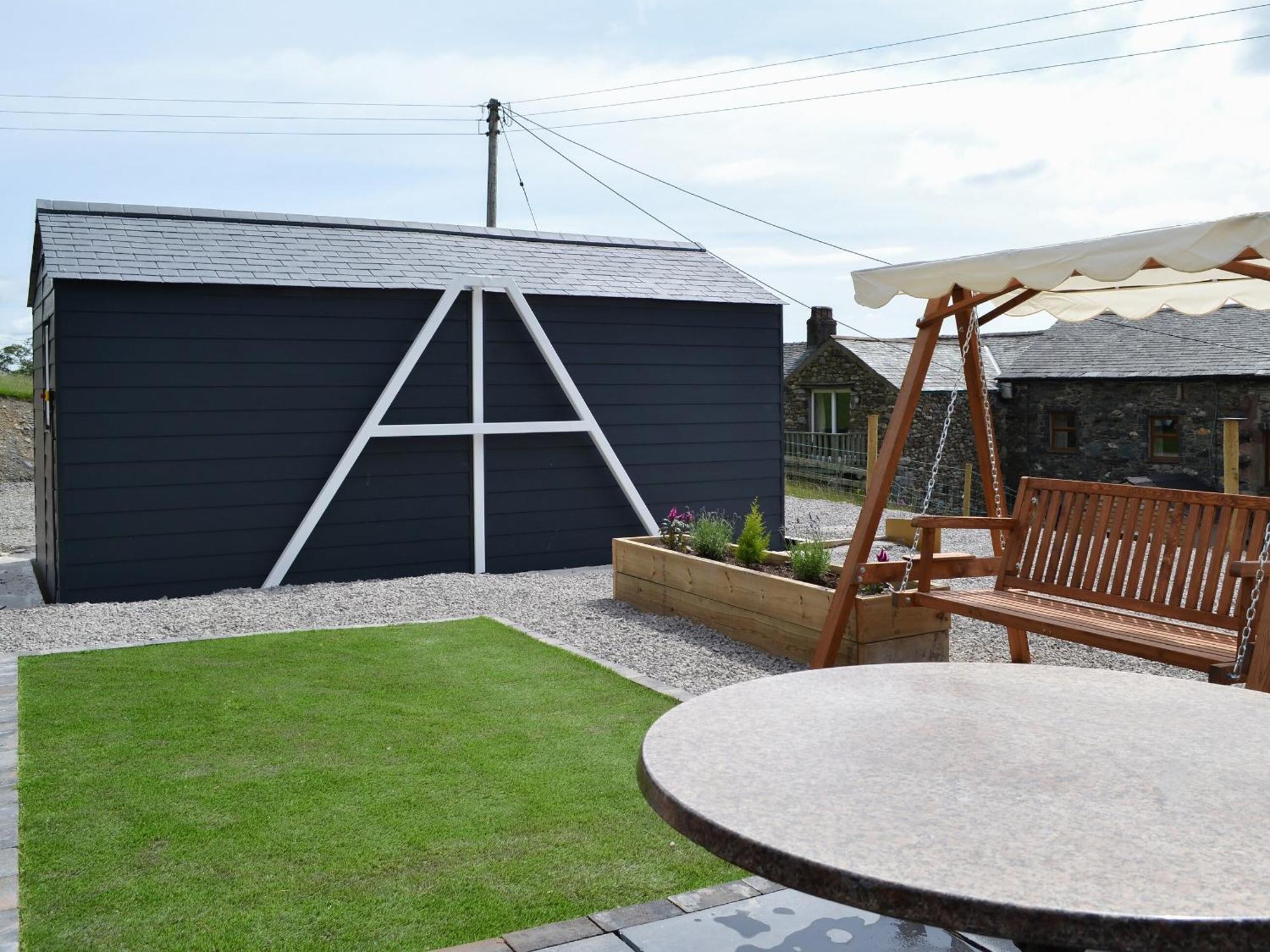 The Rocking Lodge Threlkeld エクステリア 写真