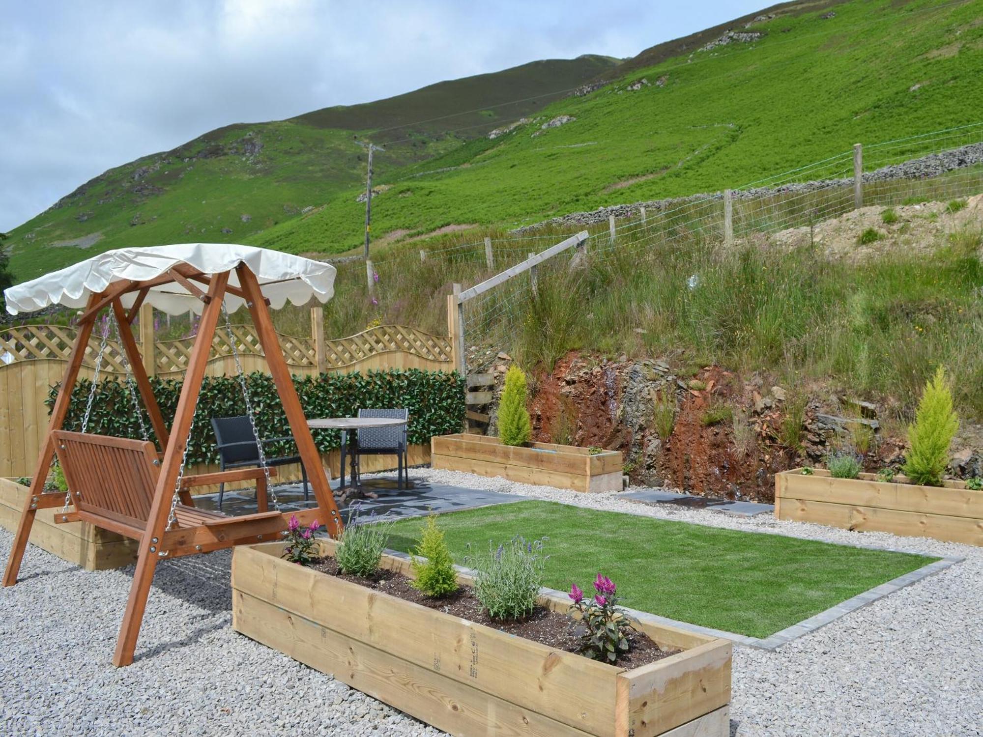 The Rocking Lodge Threlkeld エクステリア 写真
